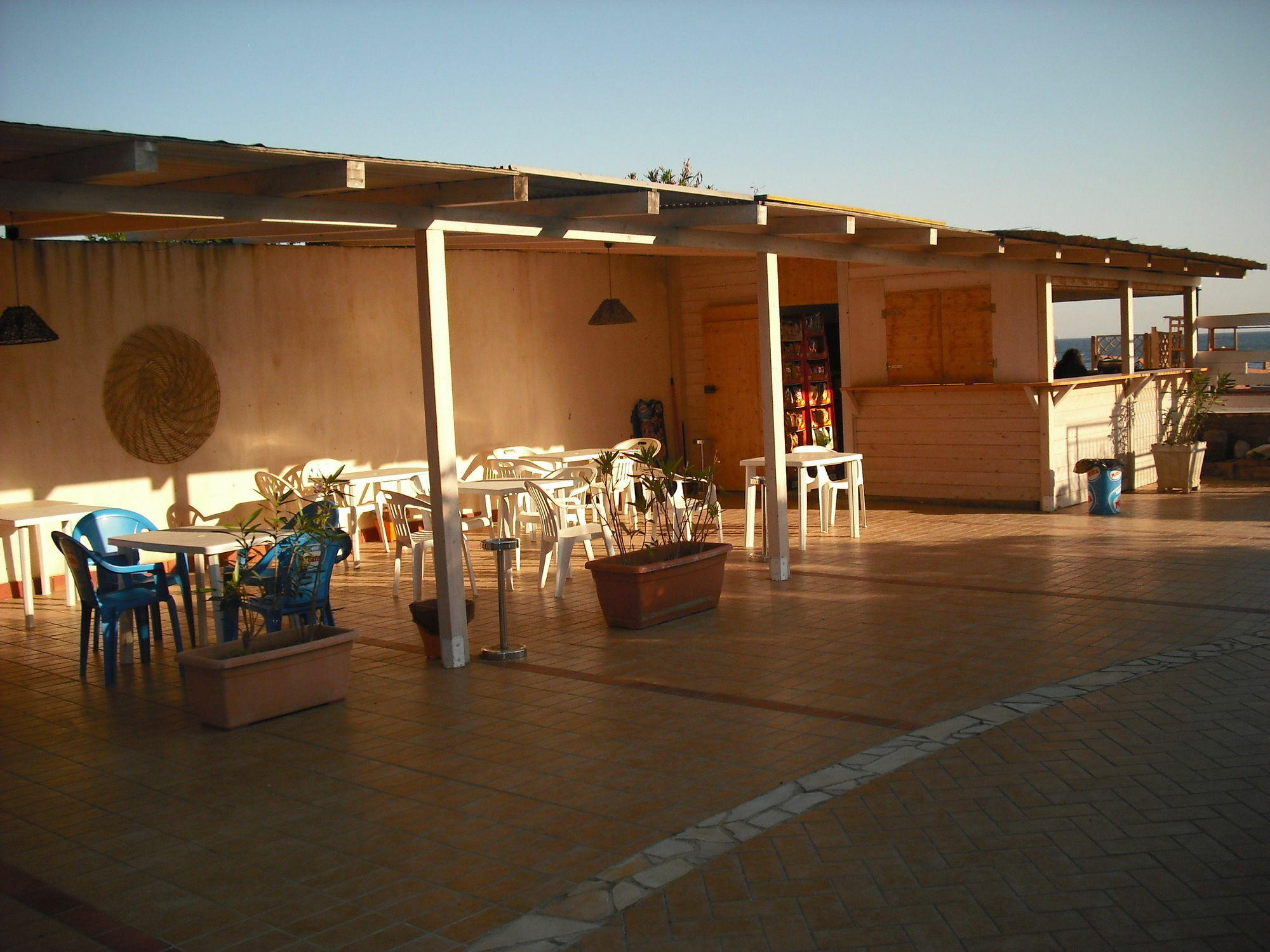 Regent Beach Hotel & Apartments Reggio di Calabria Exteriör bild