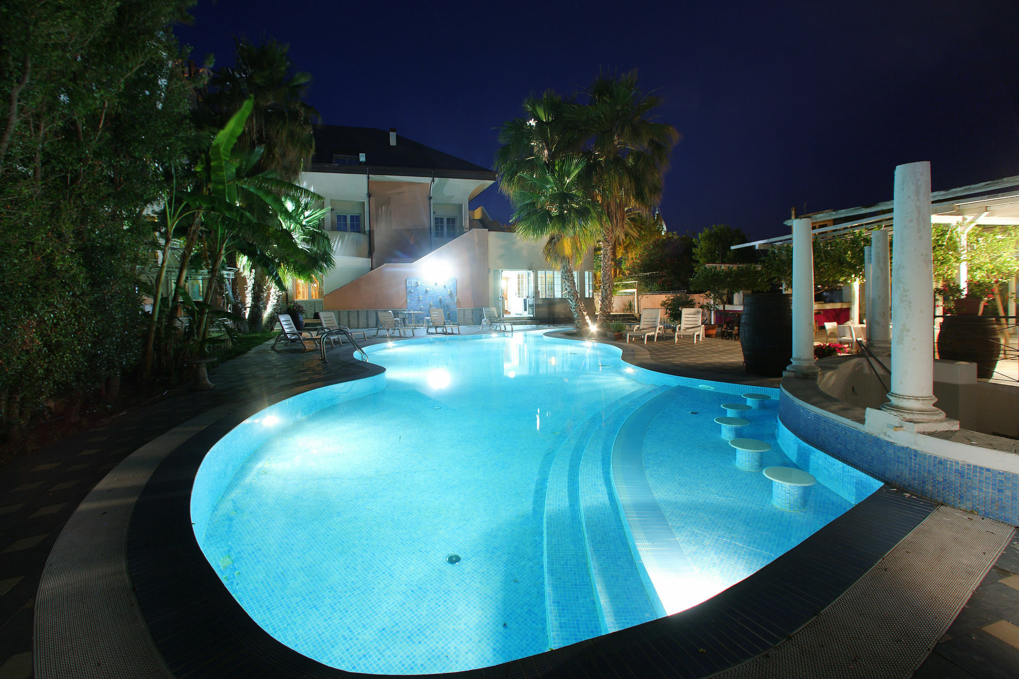 Regent Beach Hotel & Apartments Reggio di Calabria Exteriör bild